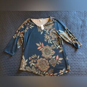 NWT Christopher & Banks top Large